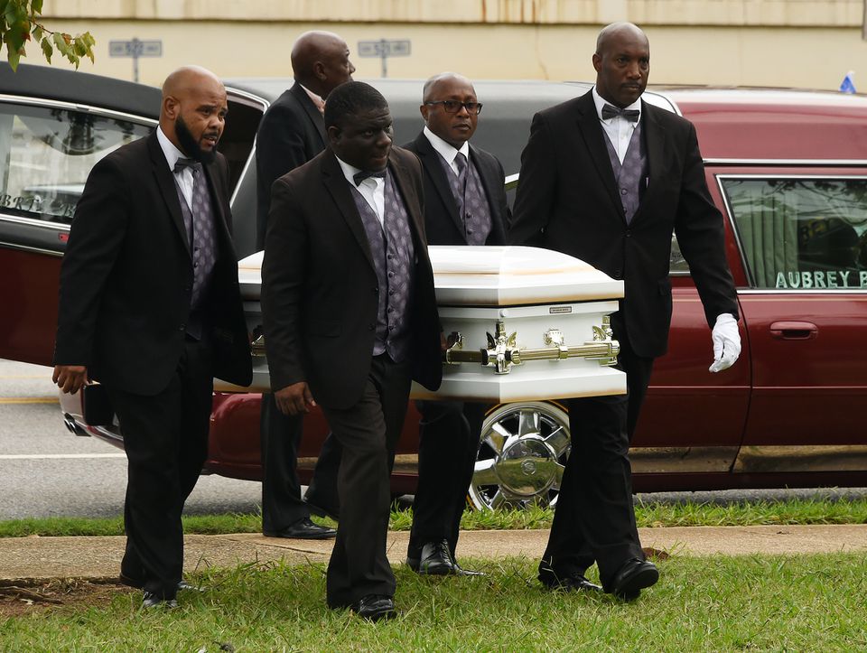 Kamille McKinney photo’s from funeral | The Published Pen